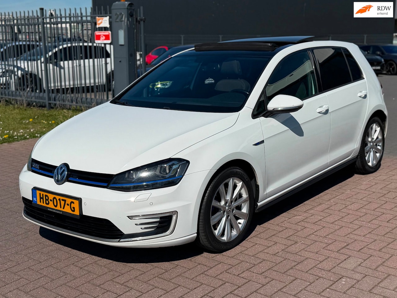 Volkswagen Golf - 1.4 TSI GTE 204PK 2015 Pano - Trekhaak - AutoWereld.nl