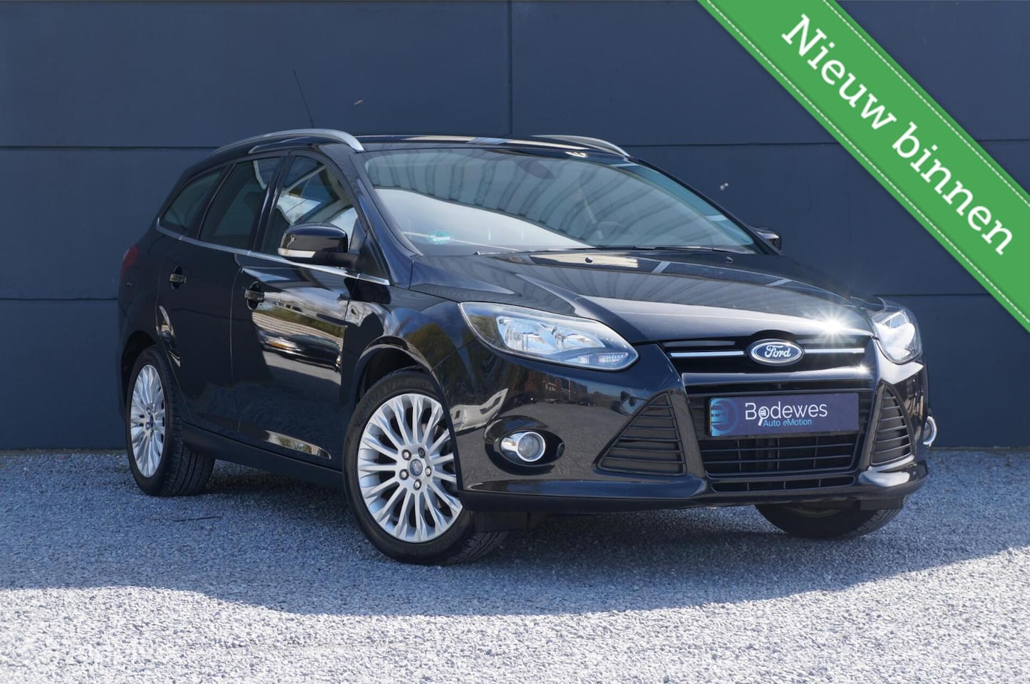 Ford Focus Wagon - 1.6 TI-VCT Titanium met lage km stand - AutoWereld.nl