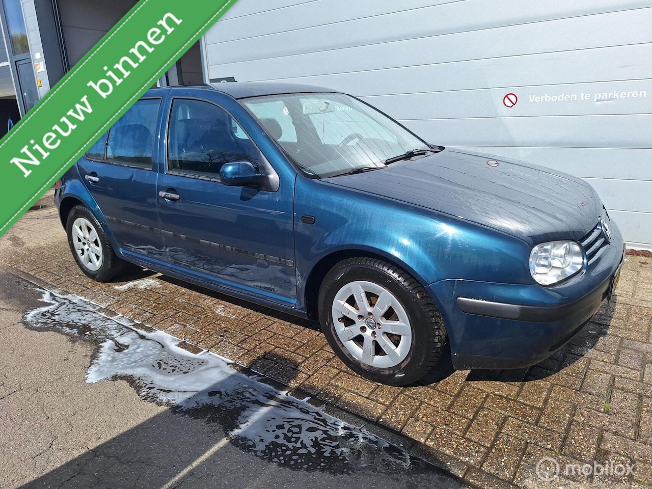 Volkswagen Golf - 1.4-16V Comfortline 1.4-16V Comfortline - AutoWereld.nl