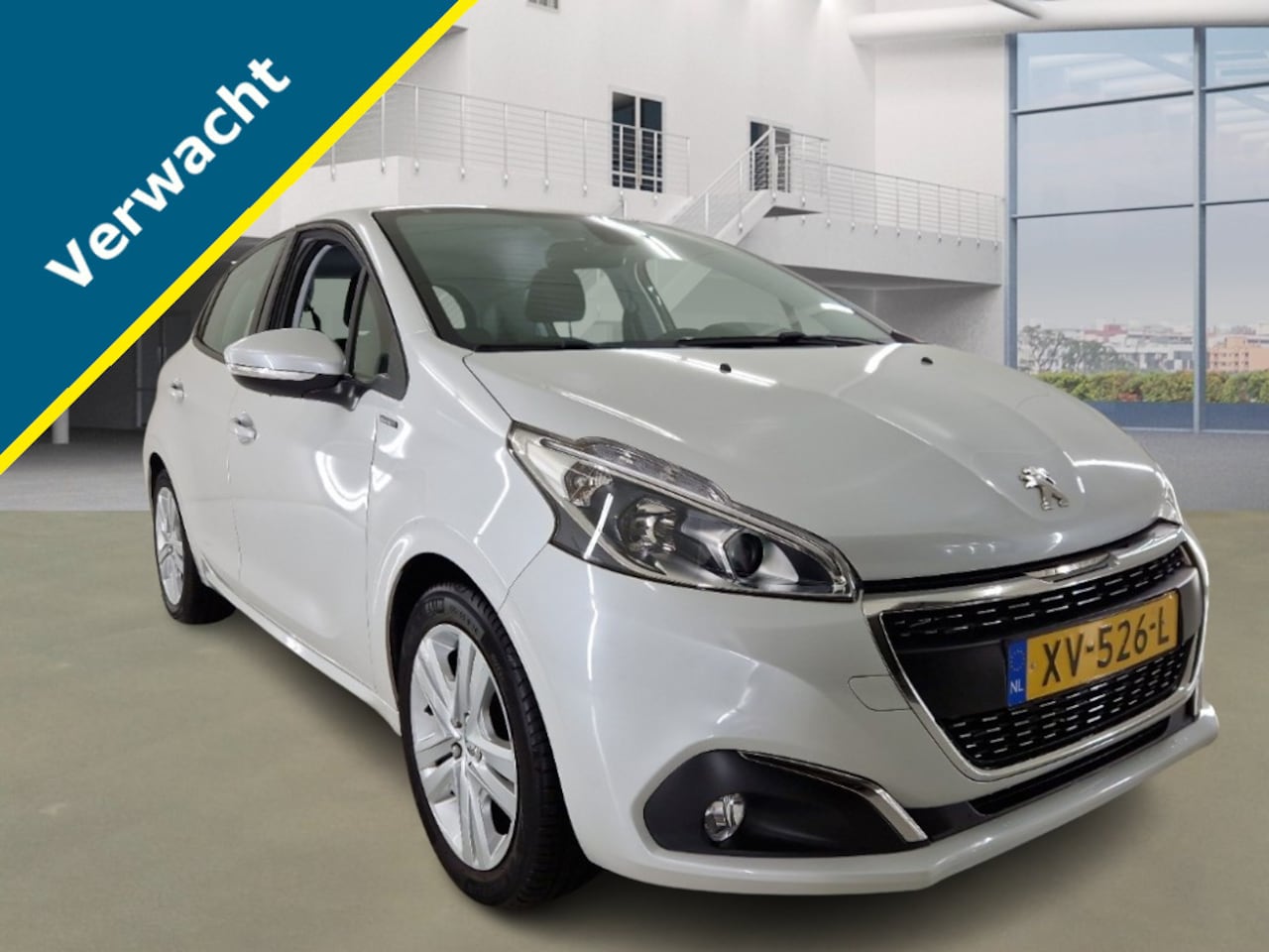 Peugeot 208 - VERWACHT! 1.2 PT SIGNATURE + AIRCO/APPLE CARPLAY/ANDROID AUTO/PDC/CRUISE - AutoWereld.nl