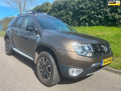 Dacia Duster - 1.5 dCi 4x2 Série Limitée BlackShadow - Grijs kenteken - Automaat