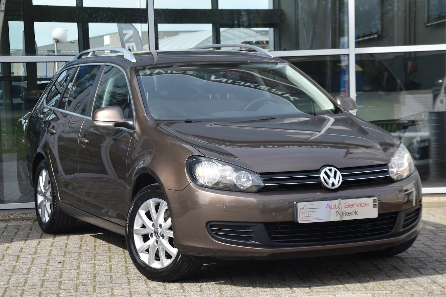 Volkswagen Golf Variant - 1.2 TSI Comfort Executive Line BlueMotion Airco Nav. Pdc Trekhaak - AutoWereld.nl
