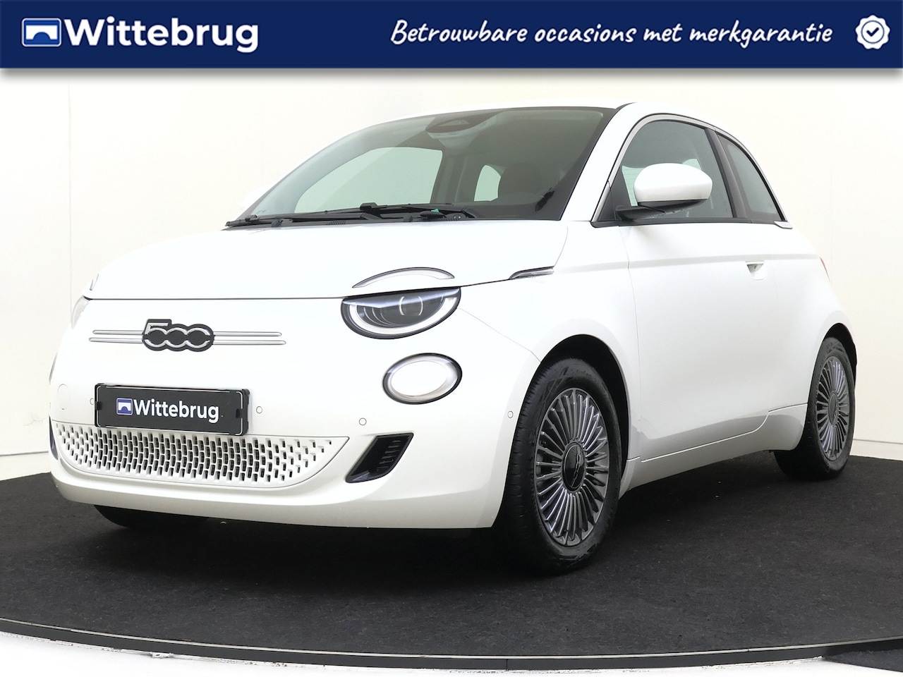 Fiat 500 - Urban 42 kWh | Camera | Stoelverwarming | Climate Control p4 - AutoWereld.nl