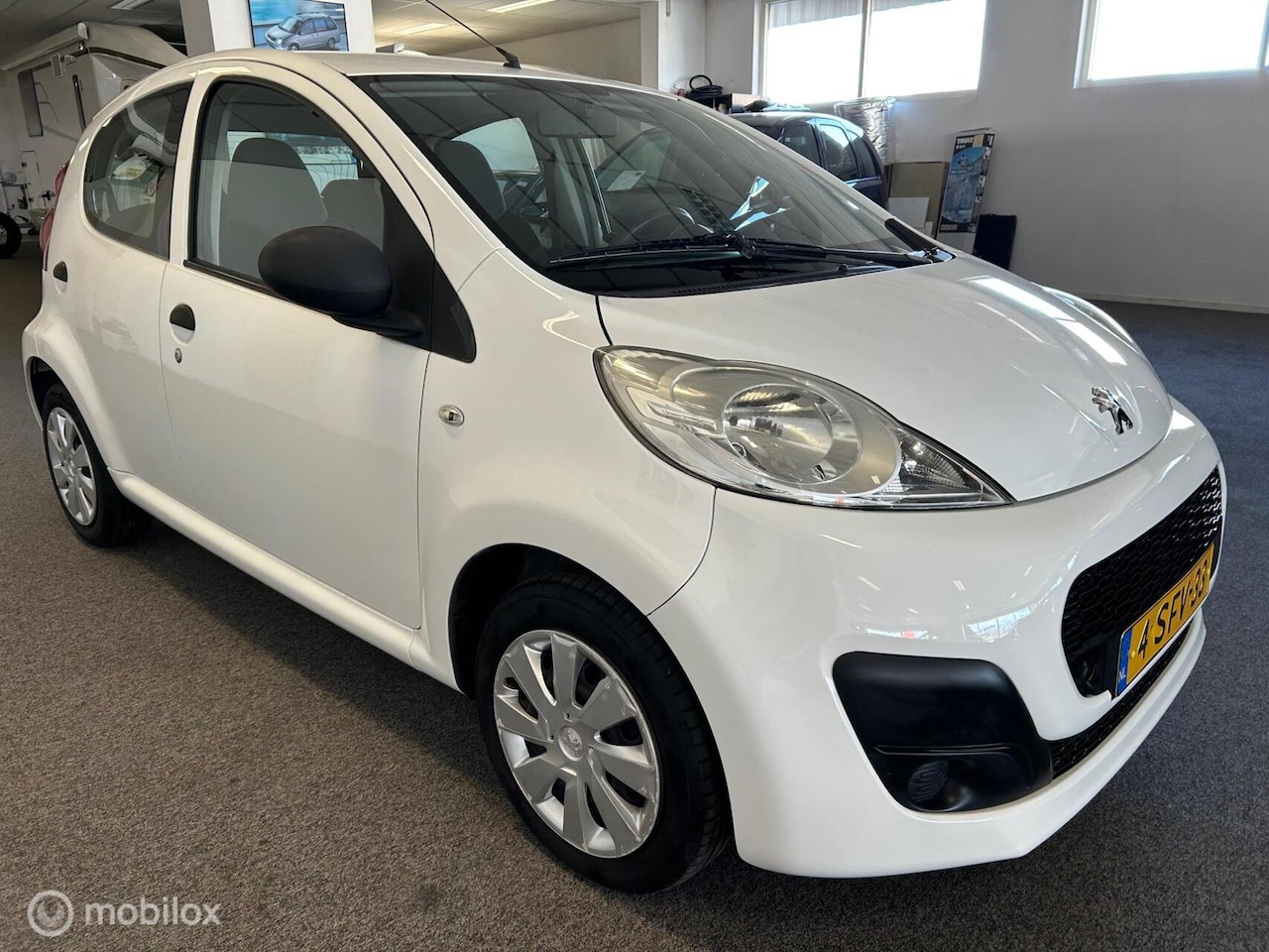 Peugeot 107 - 1.0 Active 1.0 Active - AutoWereld.nl