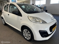 Peugeot 107 - 1.0 Active