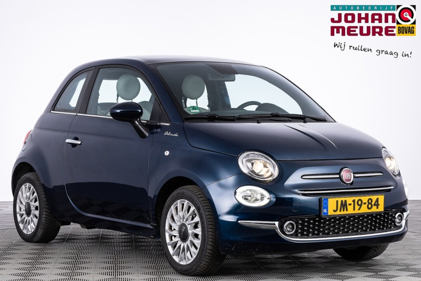 Fiat 500 - 1.0 Hybrid Dolcevita | PANORAMADAK | CARPLAY | AIRCO | VELGEN . - AutoWereld.nl