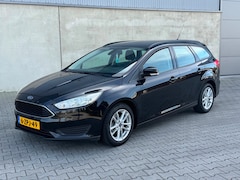 Ford Focus Wagon - 1.0 Trend Edition NAP+NAVIGATIE+AIRCO+CRUISE CONTROL+PDC+TREKHAAK+2 SLEUTELS