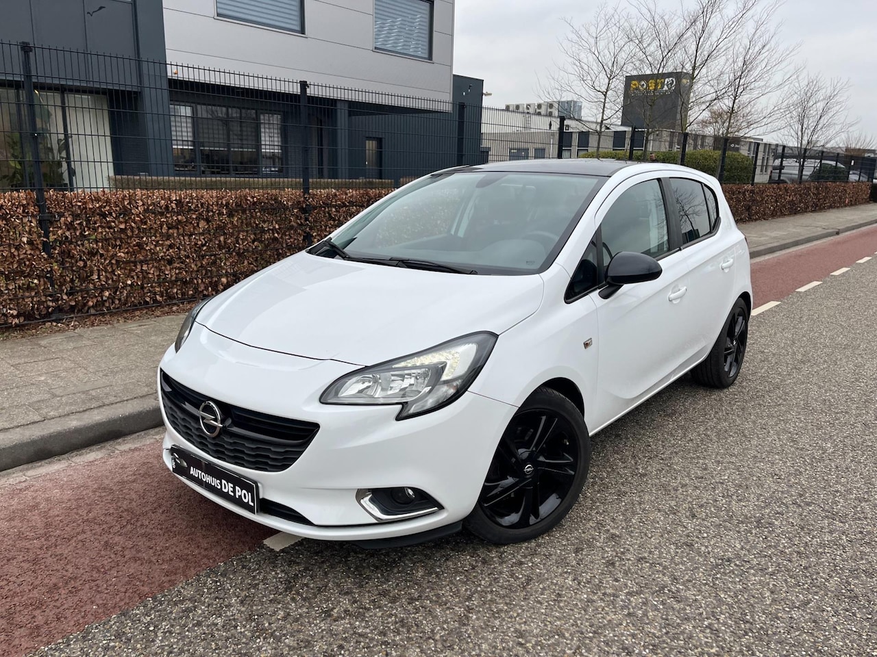 Opel Corsa - 1.4 Color Edition Airco Cruise/control Stoel/Stuur/Verwarming - AutoWereld.nl