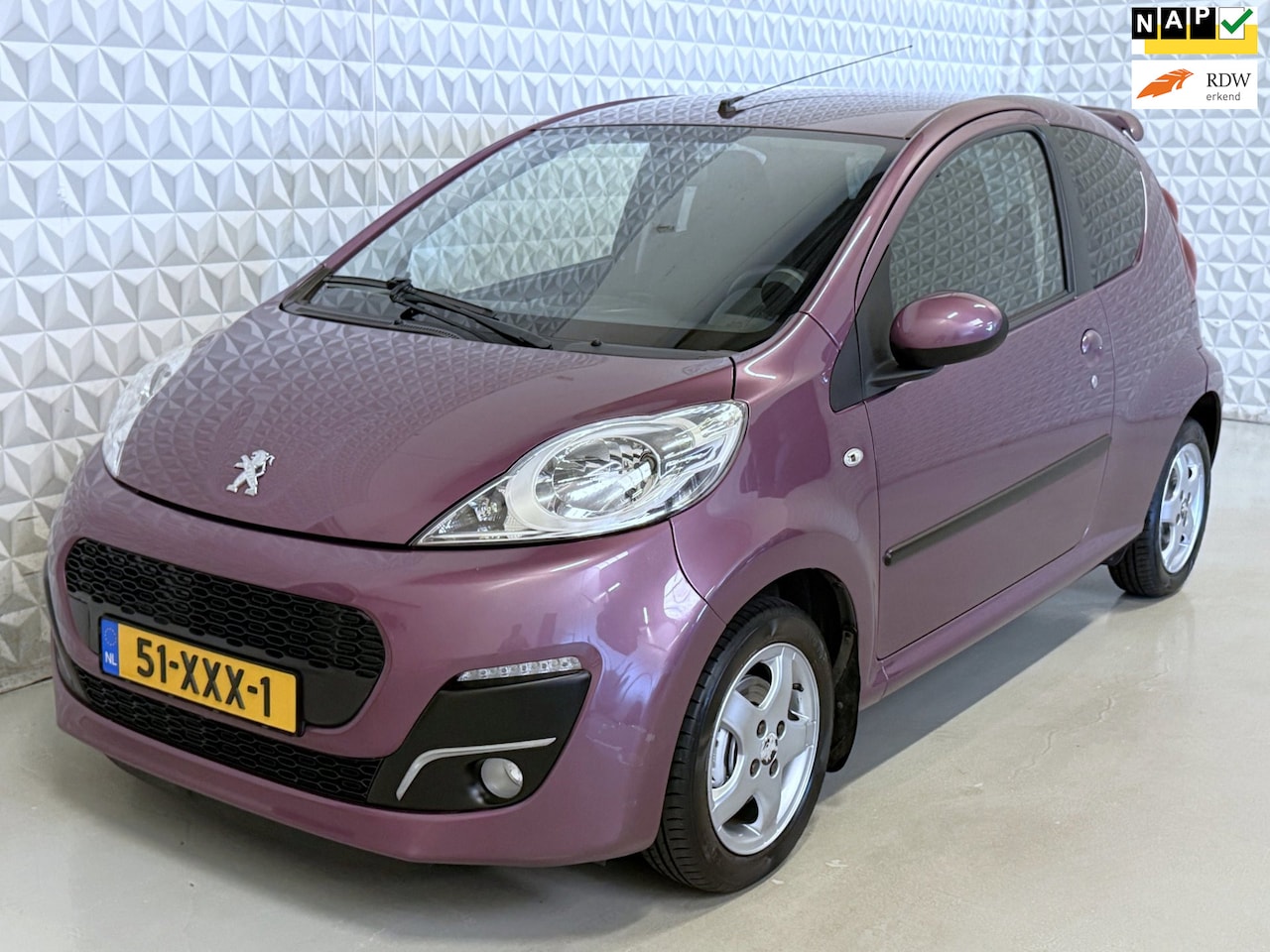 Peugeot 107 - 1.0 Active Airco Facelift 2e eigenaar / 167.000km (2011) - AutoWereld.nl