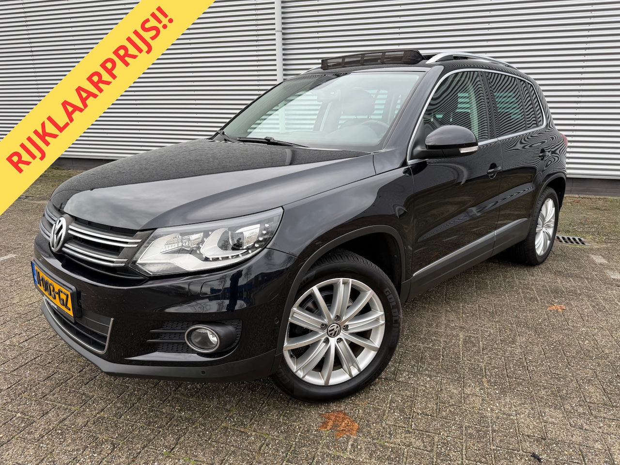 Volkswagen Tiguan - 2.0 TSI Sport&Style 4Motion Automaat,Panorama,Navigatie/Camera,Leder/stoelverwarming,Xenon - AutoWereld.nl