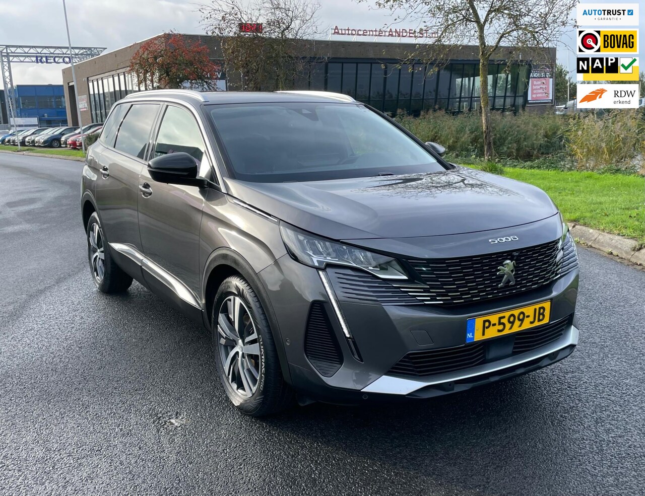 Peugeot 5008 - 1.2 PureTech Allure Pack Business 1.2 PureTech Allure Pack Business, Aut, 7pers, Acc, Cam, Stoelver, LED, Navi, Carplay, Gee - AutoWereld.nl