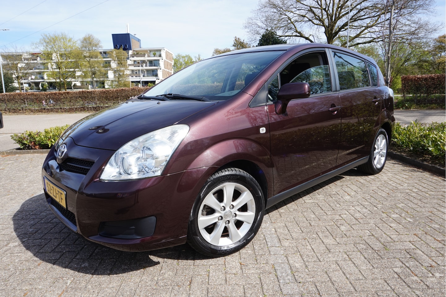 Toyota Verso - 1.6 VVT-i Terra 1.6 VVT-i Terra - AutoWereld.nl