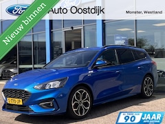 Ford Focus Wagon - 1.5 EcoBoost ST Line 150PK Automaat Trekhaak Winterpack Adaptieve Cruise Camera Elek. Acht