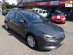 Opel Astra - 1.4 Business+/Navi/Cruise/PDC/LMV