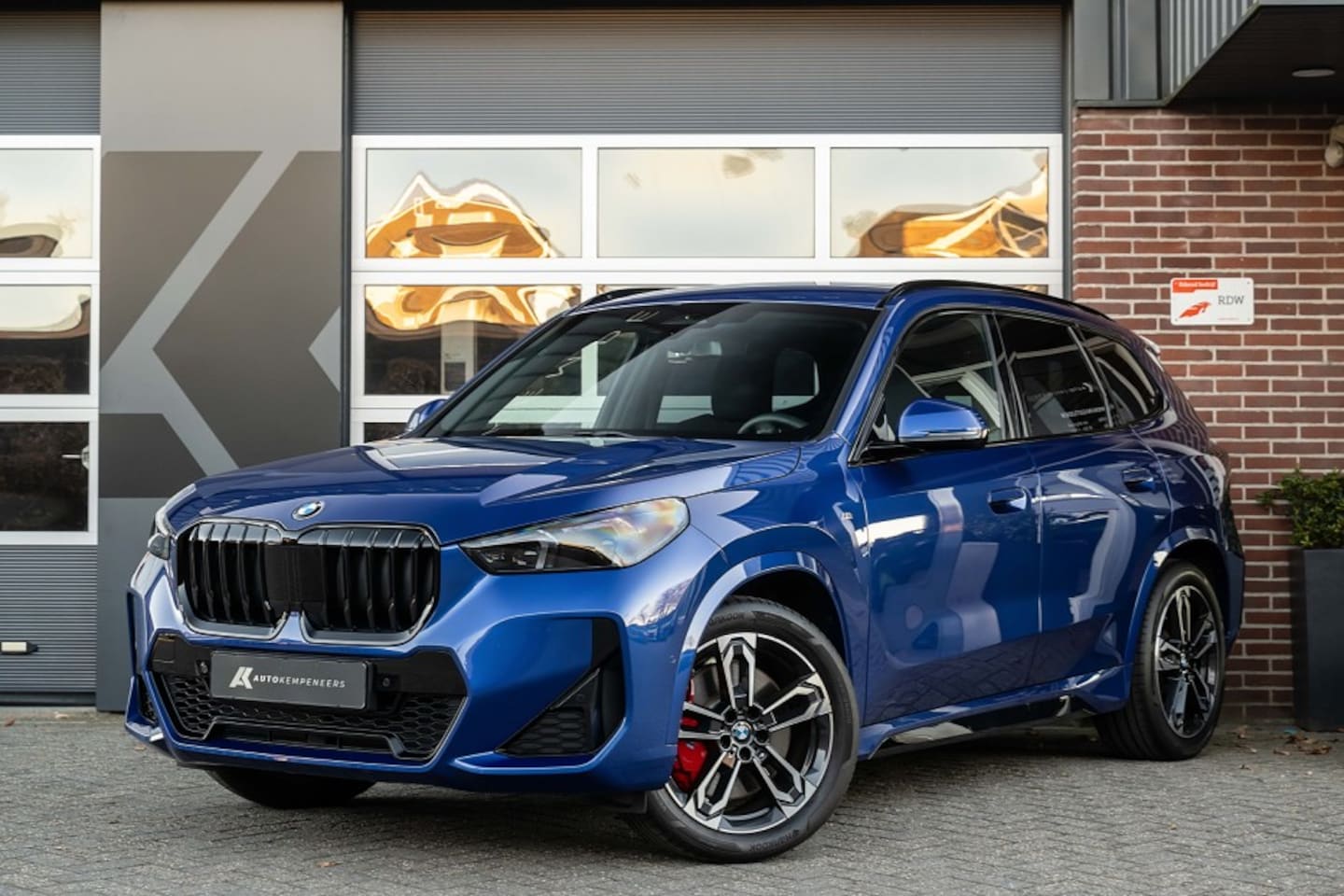 BMW X1 - sDrive20i M Sport Pro | Shadow | Driving Ass. Plus | Comfort Access | Adaptive LED | Sport - AutoWereld.nl