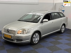 Toyota Avensis Wagon - 1.8 VVTi Linea Terra / NAP / NETTE AUTO / RIJDT SCHAKELT GOED