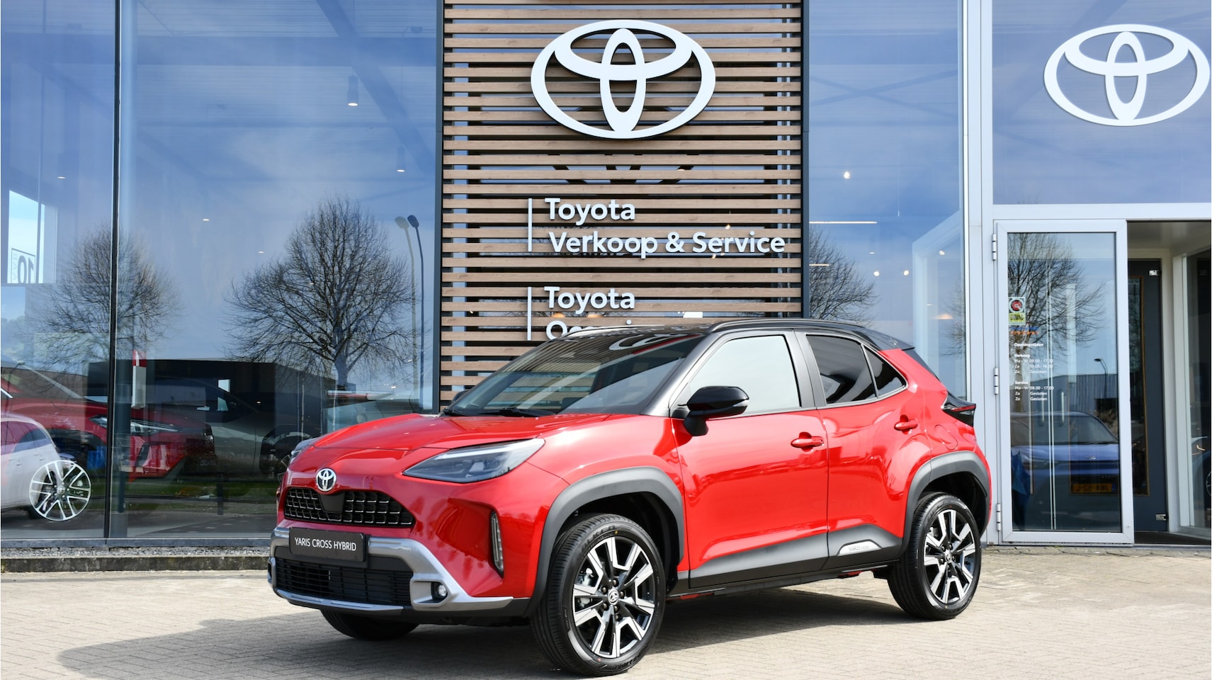 Toyota Yaris Cross - 1.5 Hybrid 130 Executive Automaat 130pk | Nieuw, direct uit voorraad leverbaar! | - AutoWereld.nl