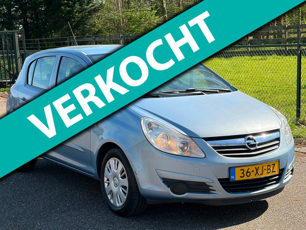 Opel Corsa - 1.2-16V Enjoy /Automaat/5-Deurs/ - AutoWereld.nl