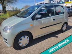 Daihatsu Cuore - 1.0-12V AUTOMAAT 44000km
