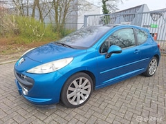 Peugeot 207 - 1.6-16V T Féline