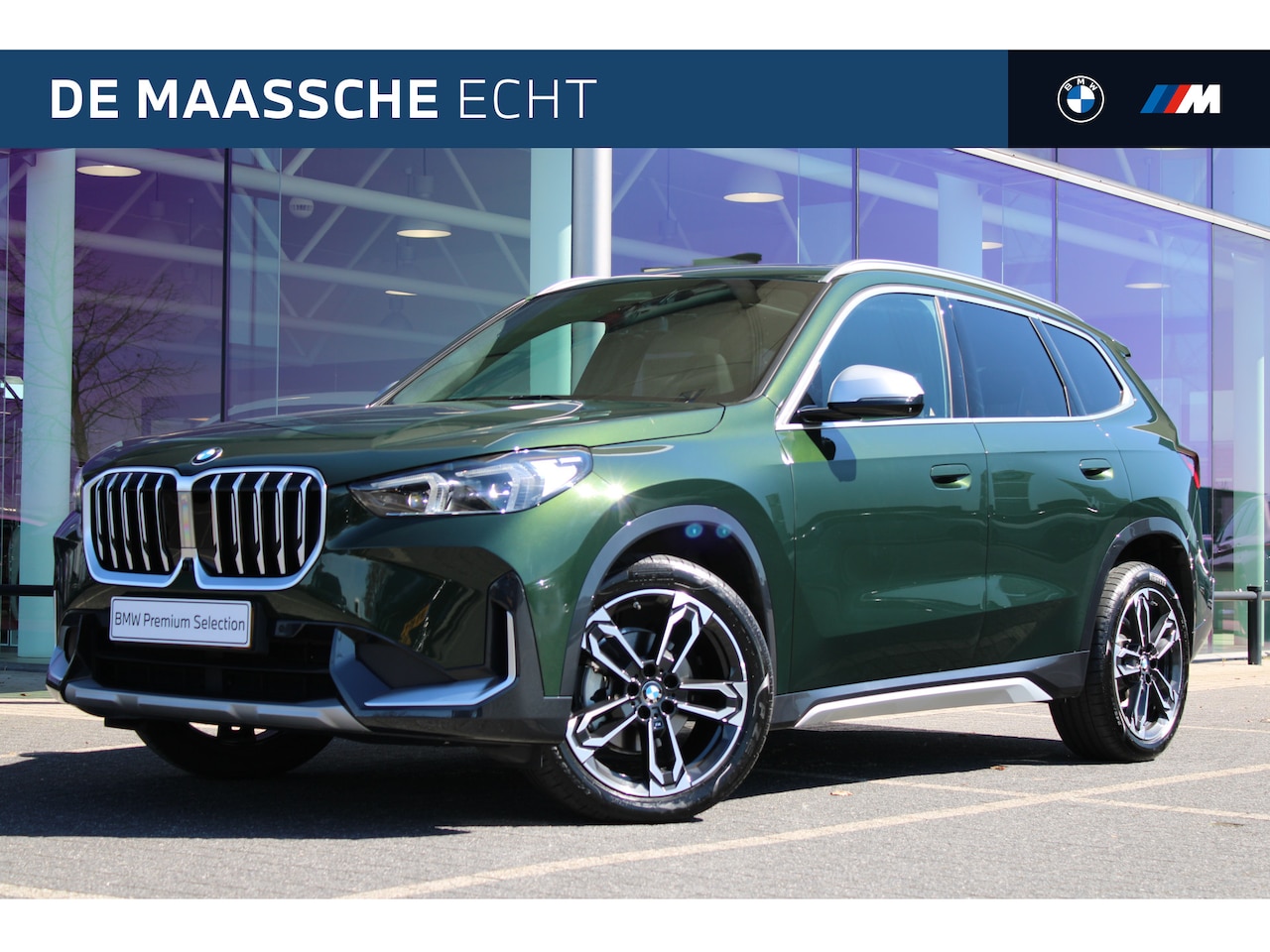 BMW X1 - sDrive18i High Executive xLine Automaat / Panoramadak / Trekhaak / Sportstoelen / Comfort - AutoWereld.nl