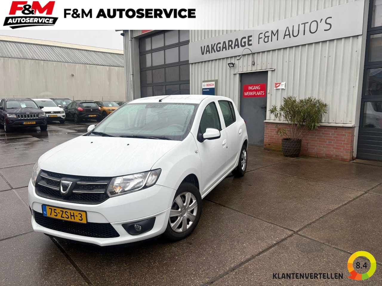 Dacia Sandero - 0.9 TCe Lauréate Airco, trekhaak - AutoWereld.nl