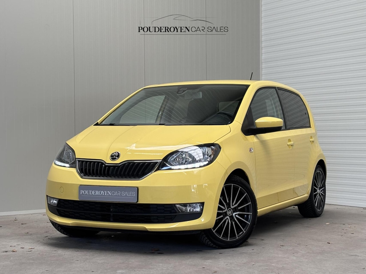 Skoda Citigo - 1.0 Ambition / Airco / Park sensoren / Cruise control / Regen licht sensor / Super uitvoer - AutoWereld.nl