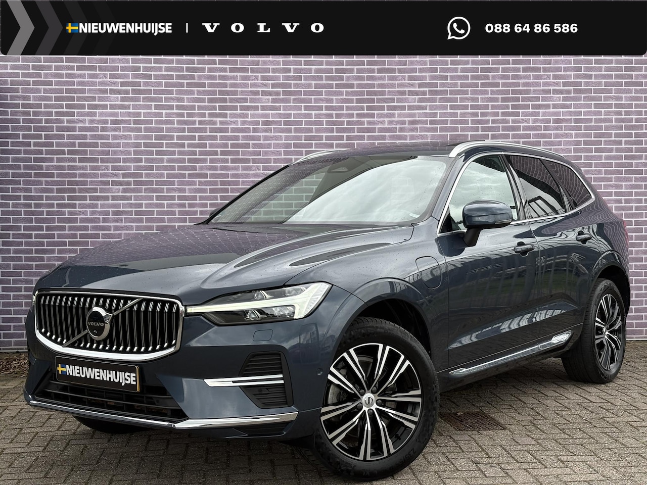 Volvo XC60 - 2.0 T8 Plug-in hybrid AWD Inscription | Google | Harman Kardon audio | Trekhaak | Dealeron - AutoWereld.nl