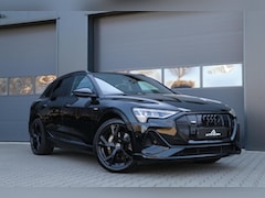 Audi e-tron - 55 quattro S edition 95 kWh AdaptiveCruise Luchtvering AppleCarplay LaneAssist MemoryZetel