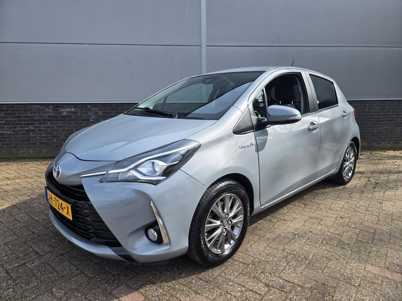 Toyota Yaris - 1.5 Hybrid Dynamic 1.5 Hybrid Dynamic, afneembare trekhaak - AutoWereld.nl