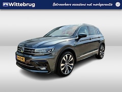 Volkswagen Tiguan - 1.5 TSI ACT Highline / R-line / Panodak/ Trekhaak wegklapbaar / Navi / Carplay