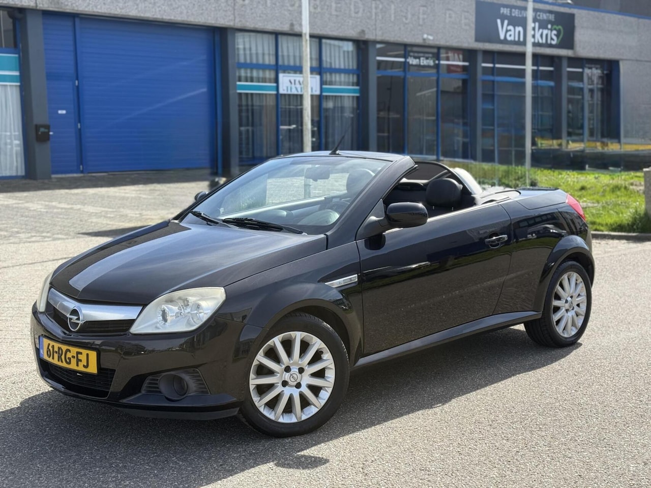Opel Tigra TwinTop - 1.4-16V Enjoy Cabriolet Nieuwe APK&Beurt - AutoWereld.nl