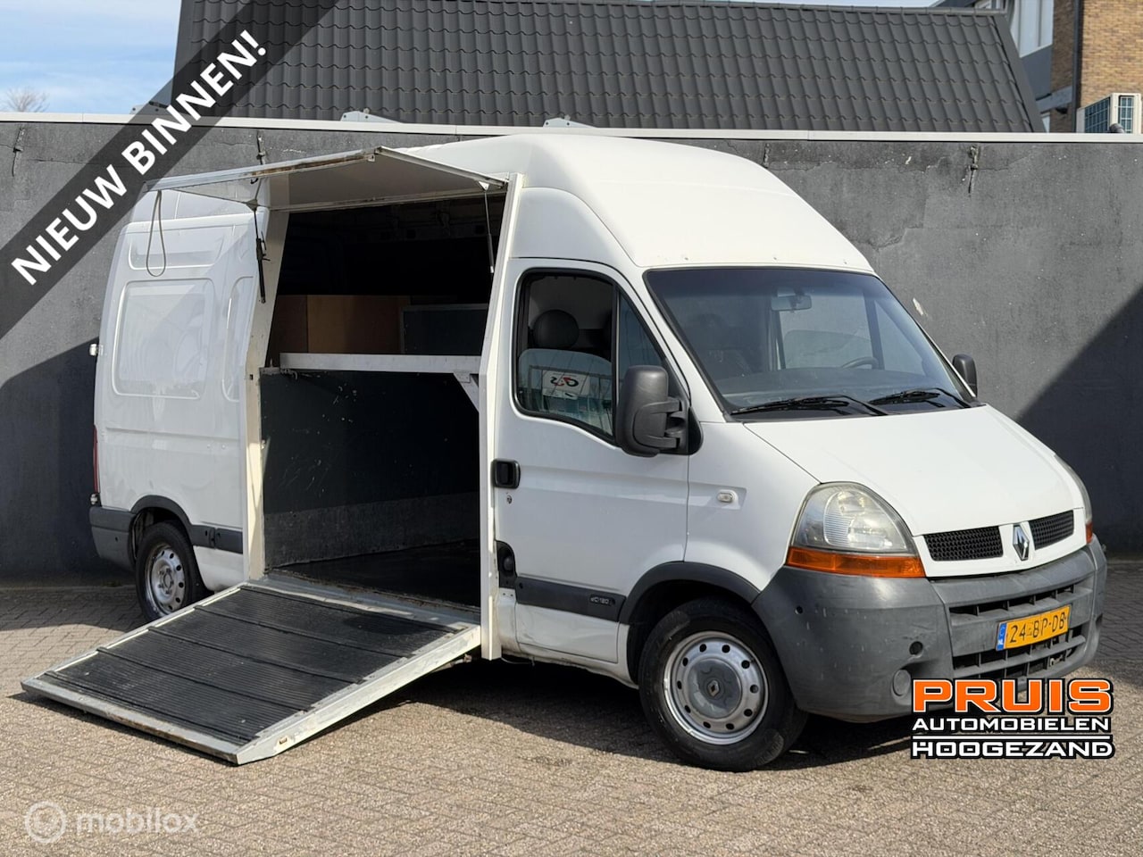 Renault Master - bestel T35 2.5dCi L3H3 - AutoWereld.nl