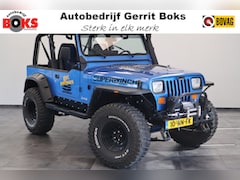 Jeep Wrangler - 4.0i Softtop 4WD Luxe Leder Automaat Uniek LED Bar Compressor Winch Lier Grote banden 8037