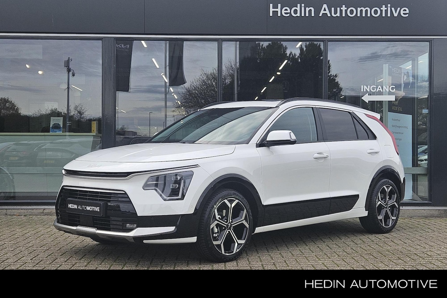 Kia Niro - 1.6 GDi Hybrid ExecutiveLine | Navigatie | Harmand/Kardon | Open Dak | Elek. Stoelen+Memor - AutoWereld.nl