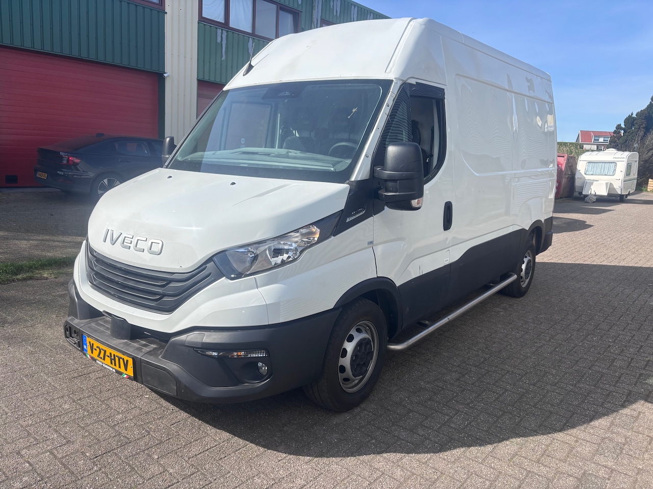 Iveco Daily - 35S16v Automaat L2H2 NL auto Trekhaak 3500 kg