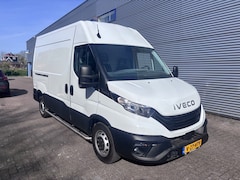 Iveco Daily - 35S16v Automaat L2H2 NL auto Trekhaak 3500 kg