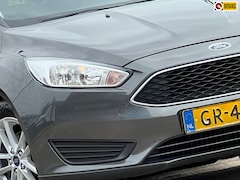 Ford Focus Wagon - 1.0 Trend Edition - Magnetic Grey - Navigatie/Cruise/Bleutooth