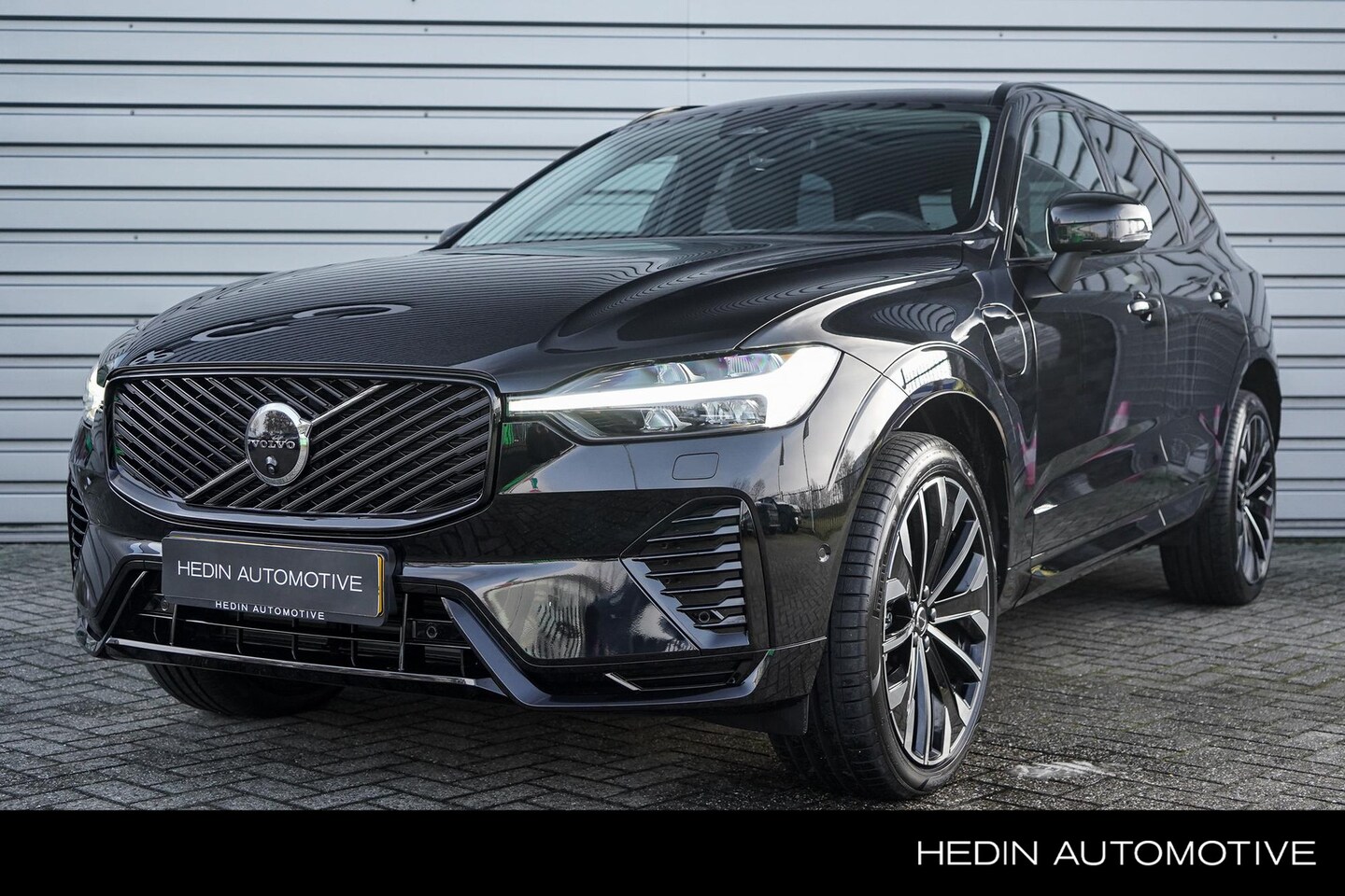 Volvo XC60 - T8 455pk Plug-in hybrid AWD Ultra Dark | 2250 kg Trekgewicht| MY2026 nieuw Face-lift model - AutoWereld.nl