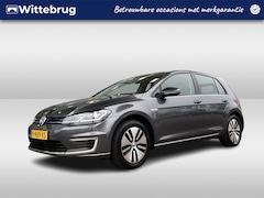 Volkswagen e-Golf - E-DITION / Achteruitrijcamera / 16 Inch / Climate control / Adaptive Cruise / Led