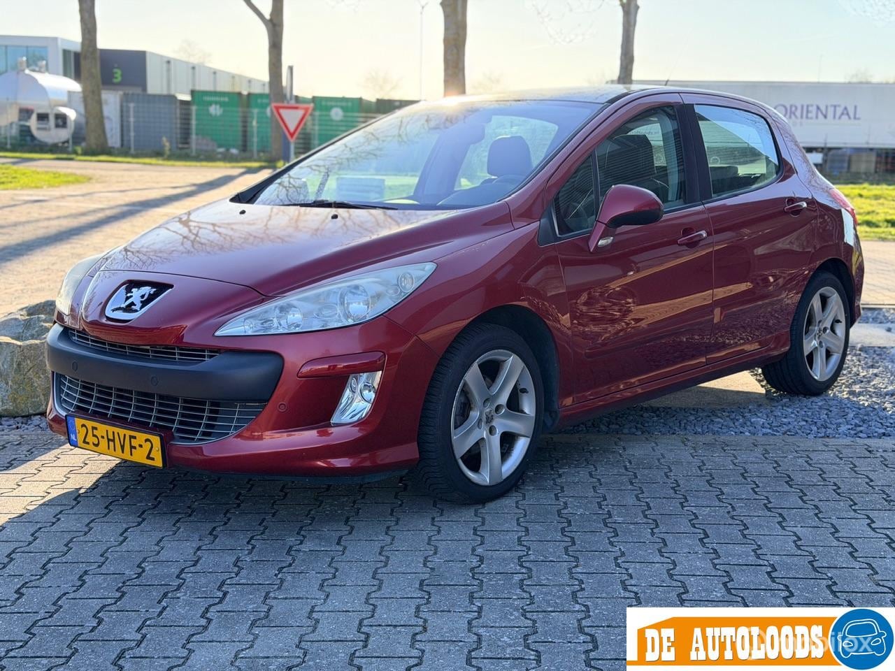 Peugeot 308 - 1.6 THP XT | Panodak | Lage KM Stand | Automaat - AutoWereld.nl