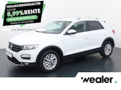 Volkswagen T-Roc - 1.0 TSI Style | 110 PK | Climate control | Parkeersensoren | Adaptive cruise control |