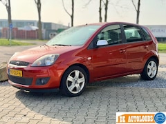 Ford Fiesta - 1.3-8V Cool & Sound | Trekhaak | Airco Ijskoud