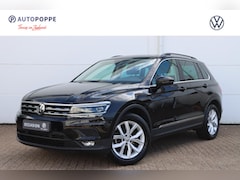 Volkswagen Tiguan - 1.5 TSI ACT Comfortline Business DSG7 150pk | Carplay | Sensoren | Parkassist | Trekhaak |