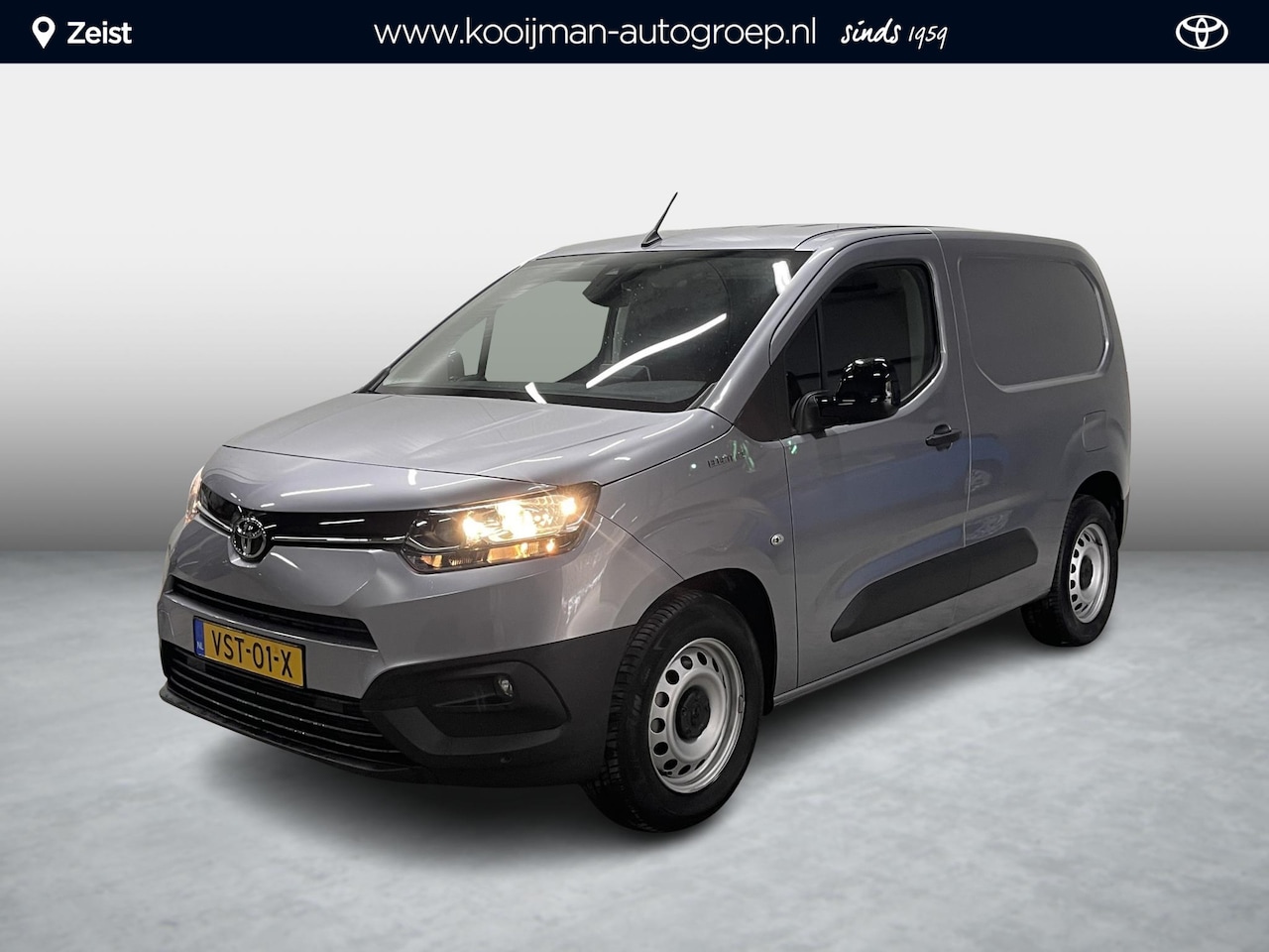 Toyota PROACE CITY Electric - Live 50 kWh | 3 Fase | Direct leverbaar | Parkeersensoren voor en achter - AutoWereld.nl