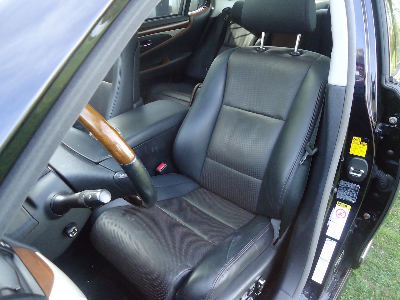 Lexus LS - 600h L. President 4p. unieke nederlandse auto