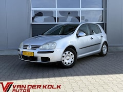 Volkswagen Golf - 1.6 FSI Turijn | Nieuwe Ketting | Nieuwe APK | Cruise | Climate | Trekhaak