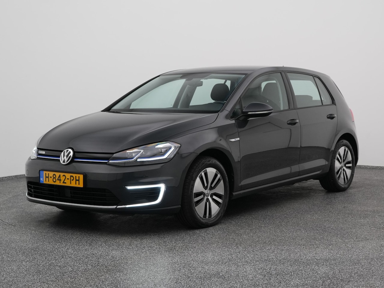 Volkswagen e-Golf - E-DITION | NAVI | ADAPTIVE - AutoWereld.nl