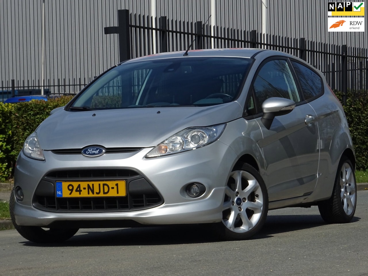 Ford Fiesta - 1.6 Sport NAP/NAVI/CLIMA/CRUISE/PDC/NW APK - AutoWereld.nl