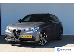 Alfa Romeo Stelvio - 2.0 T AWD Sprint | Panoramadak | Ledere bekleding | Trekhaak | Cruise control adaptief | C